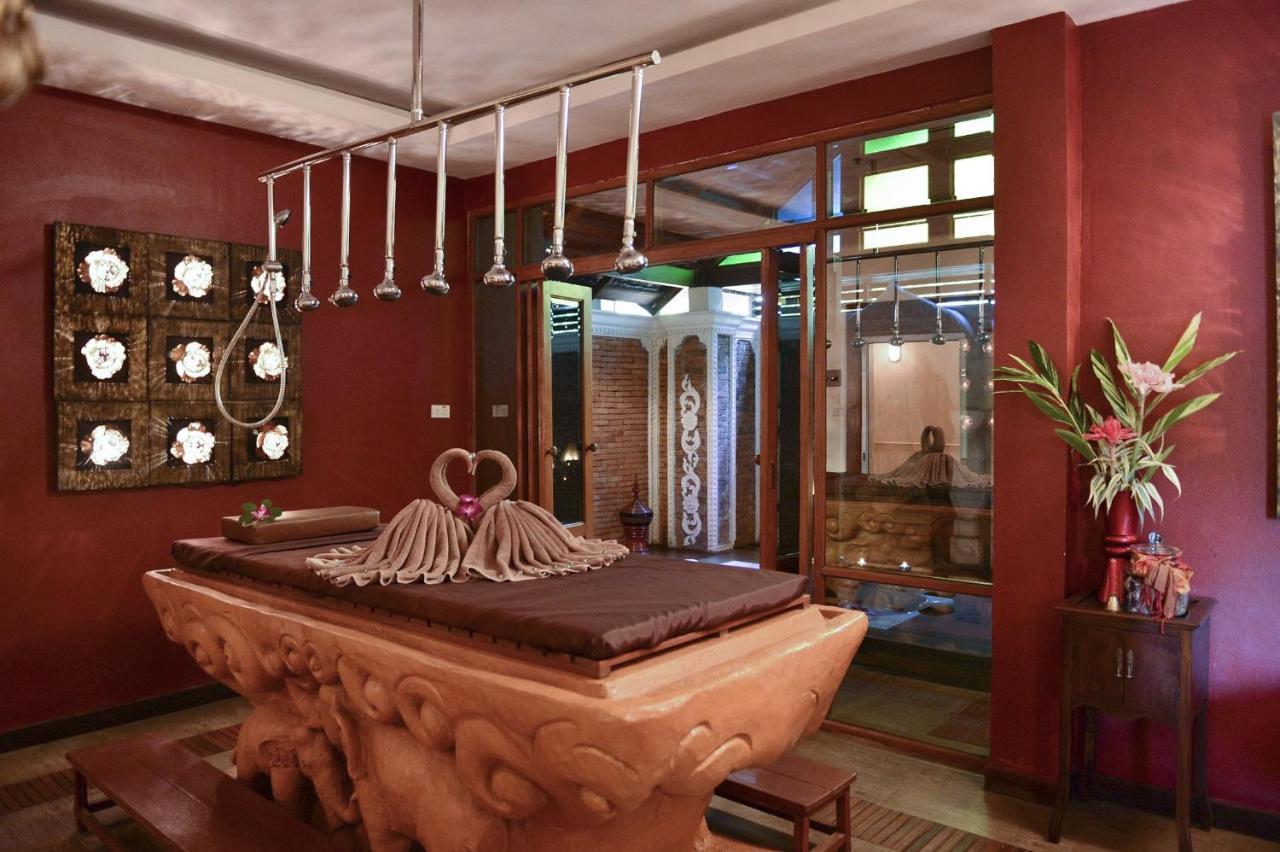 Khum Phaya & Boutique Collection Resor 5*